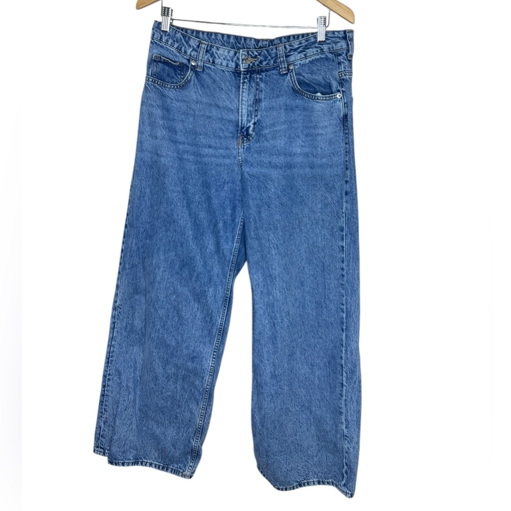 H&M Blue Relaxed Fit Jeans